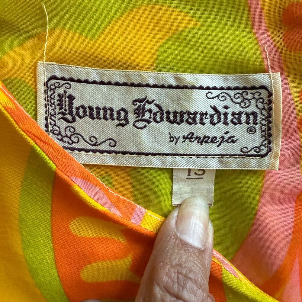 Young Edwardian 1960s Vintage Mod Floral Mini Dress Long Sleeve Tulip Print - Picture 2 of 12